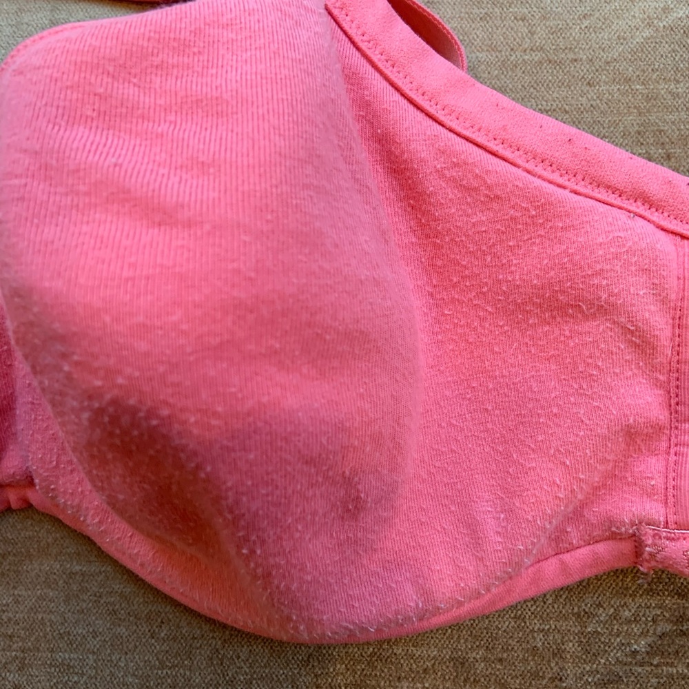 Victoria’s Secret Bra - Picture 2 of 2